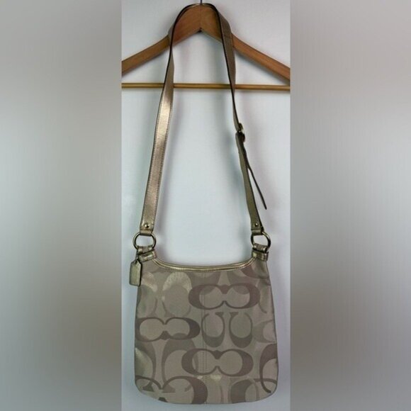 Vtg. COACH Beige and Gold Signature Canvas and Leather Crossbody Purse Bag - Picture 2 of 12